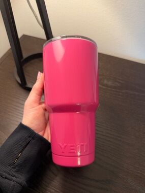 30 oz YETI Hot Pink Tumbler - Insulated Stainless Steel Travel Mug